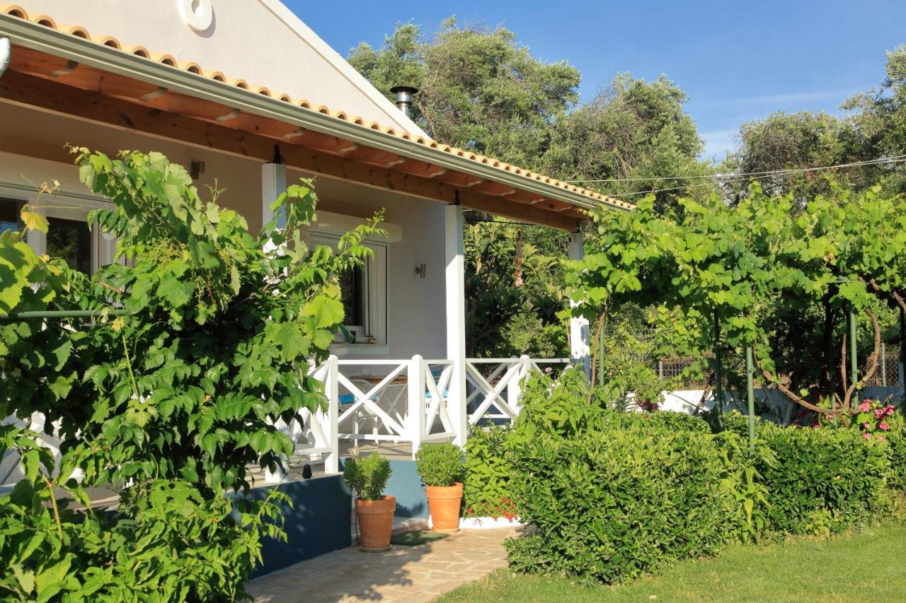 Blue Sky Cottage, Kanouli Beach Halikounas Eksteriør bilde